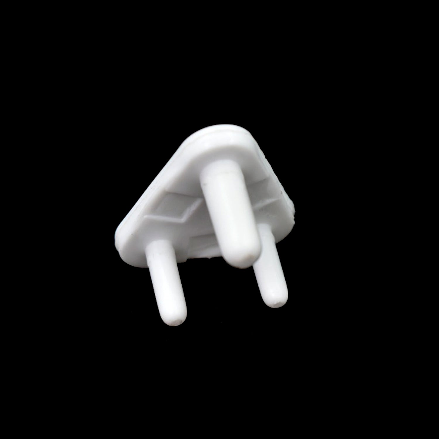 6135 Baby Safety Big Electrical Socket Cover Outlet Plug Protector (Pack Of 100pc) 6135 Baby Safety Big Electrical Socket Cover Outlet Plug Protector (Pack Of 100pc)